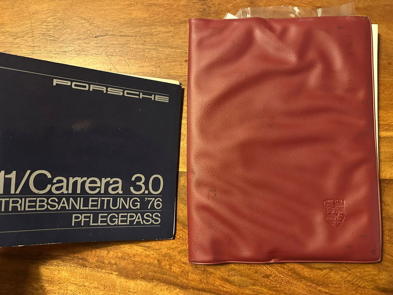 Porsche 911 Carrera 3.0