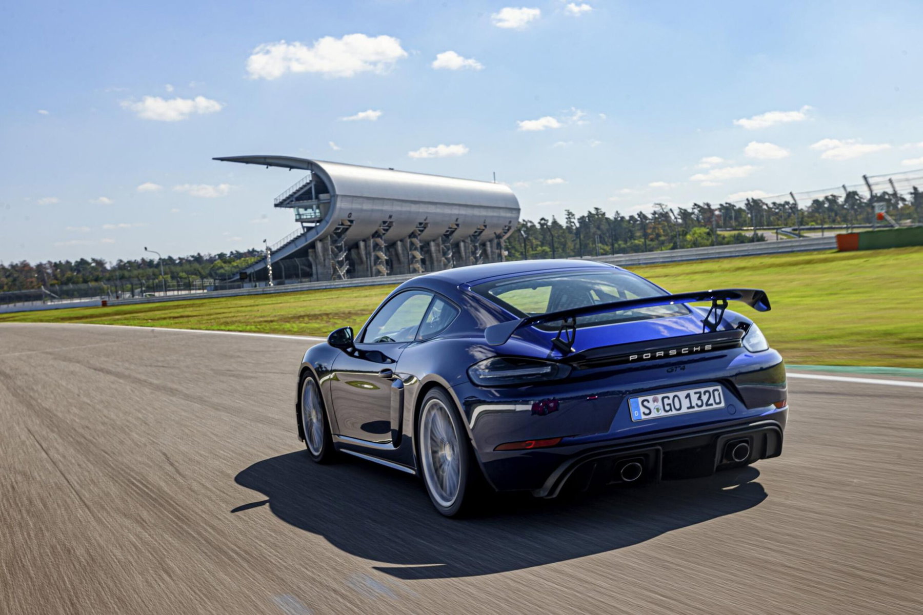 Porsche 718 Cayman GT4 buyer's guide