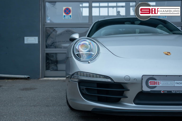 Porsche 991 Carrera 4