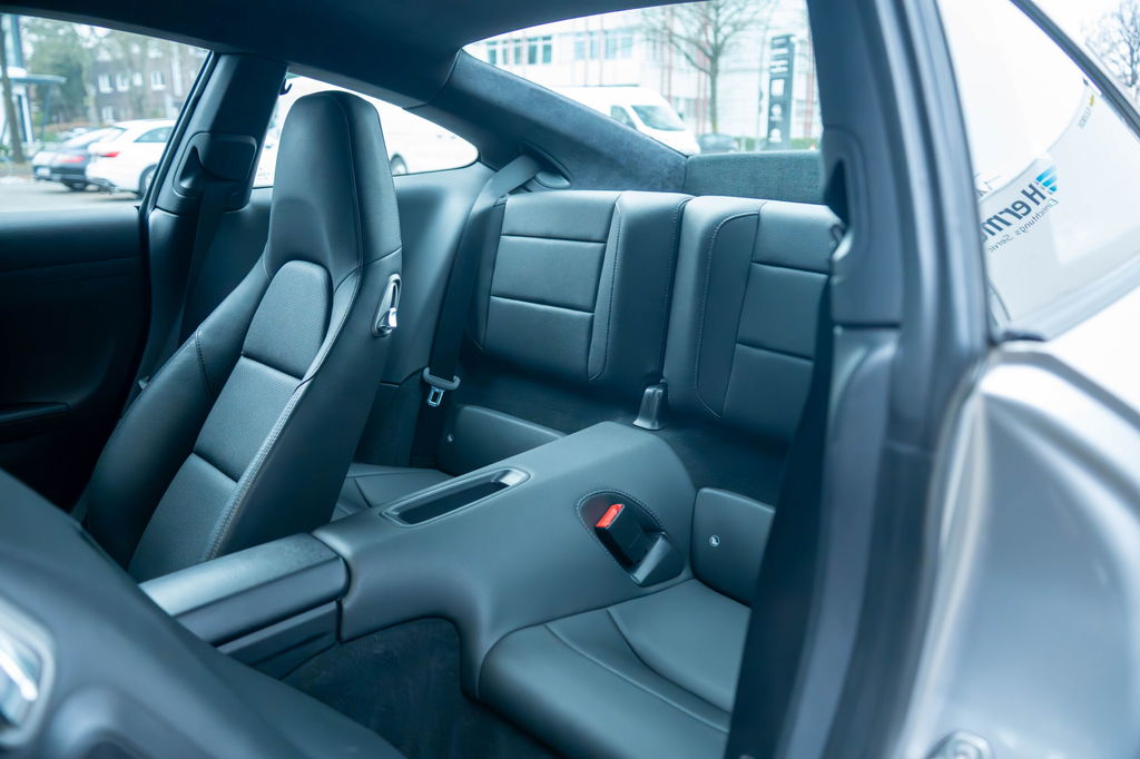 Porsche 991 Carrera 4