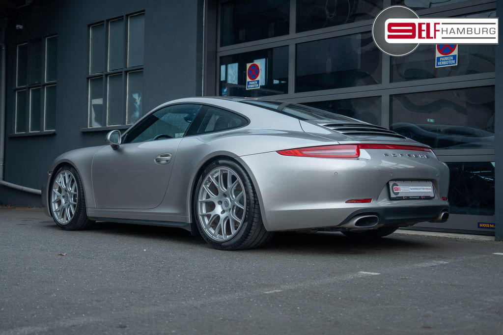 Porsche 991 Carrera 4