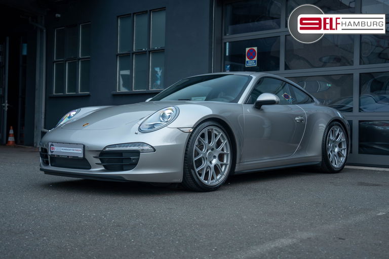 Porsche 991 Carrera 4