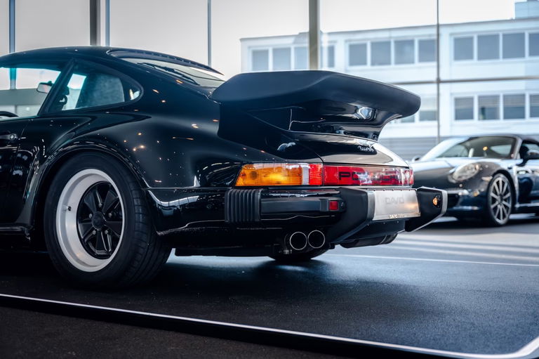 Porsche 911 Turbo 3.3