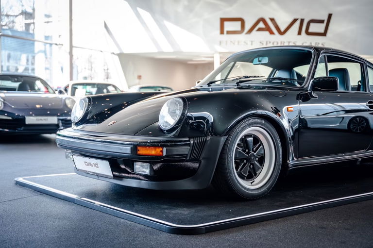 Porsche 911 Turbo 3.3