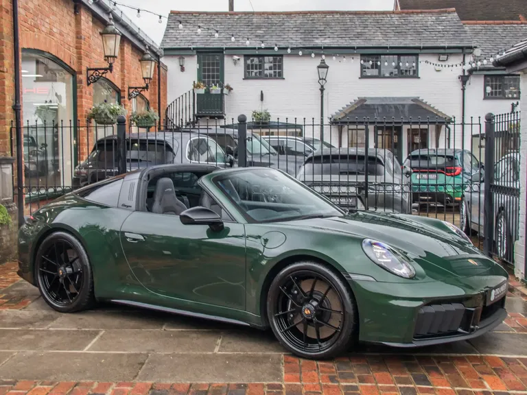 Porsche 992.2 Targa 4 GTS