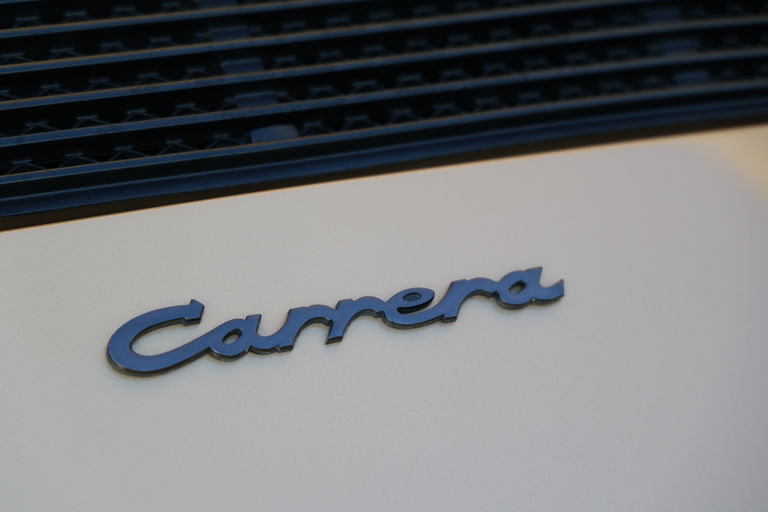 Porsche 911 Carrera 2.7