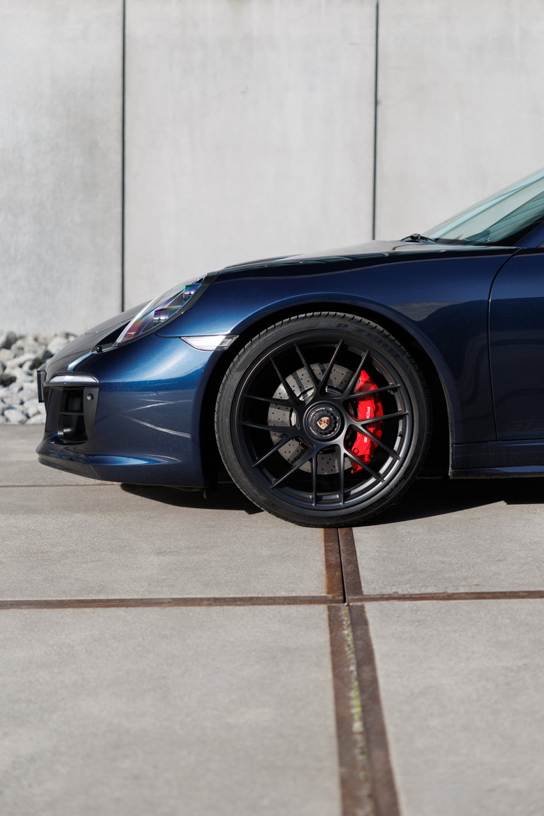 Porsche 991.2 Carrera GTS