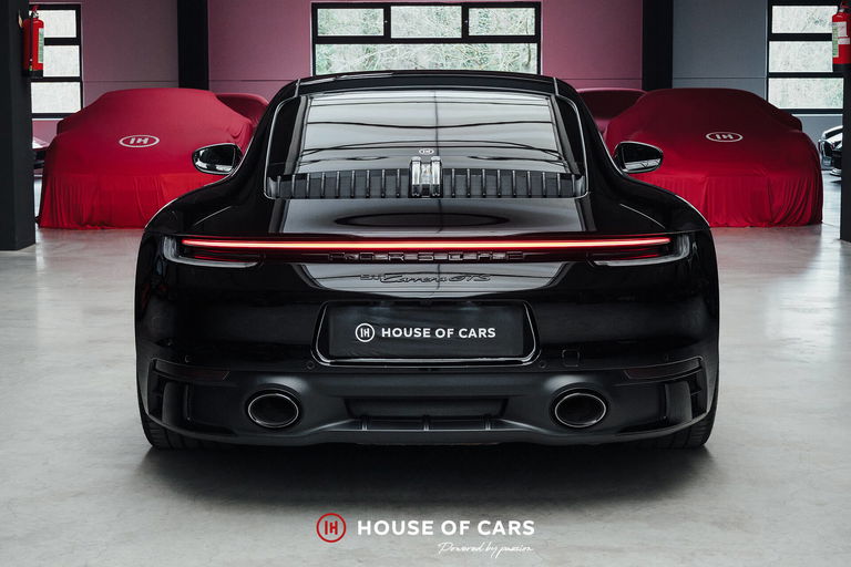Porsche 992 Carrera GTS