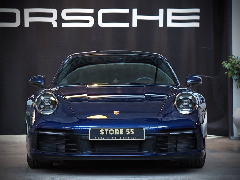 Porsche 992 Carrera