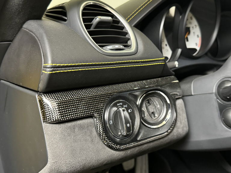 Porsche 718 Cayman GT4