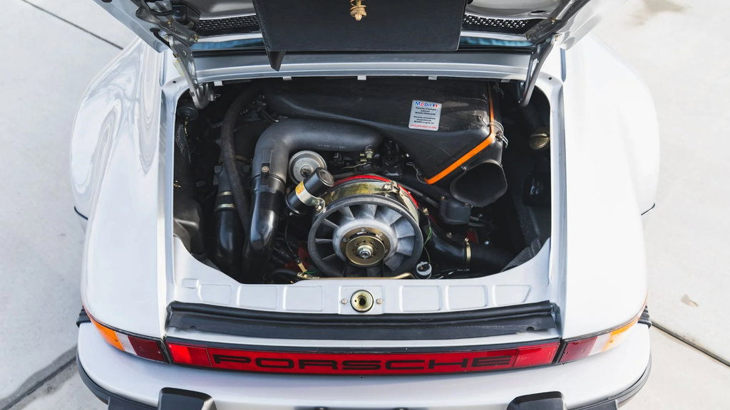 Porsche 911 Turbo 3.0