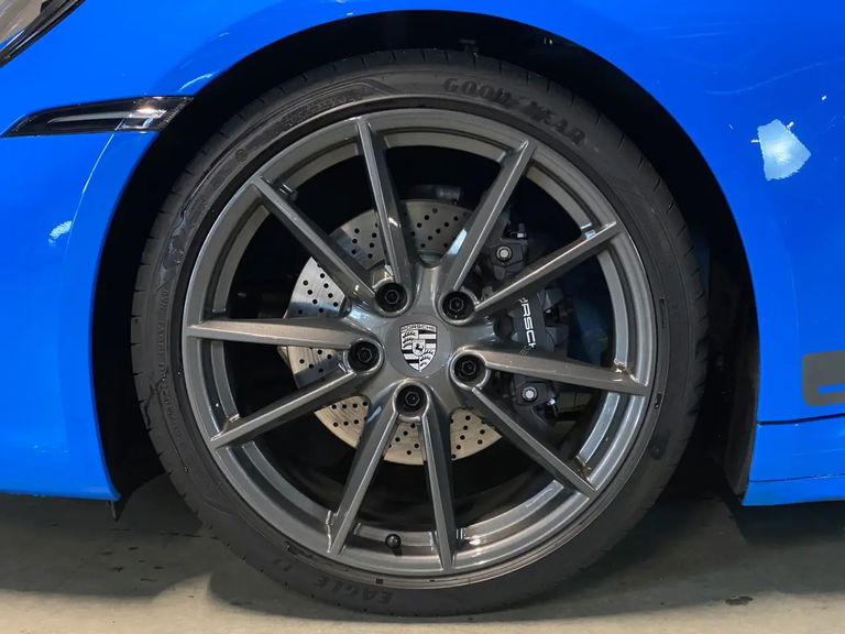 Porsche 992 Carrera T