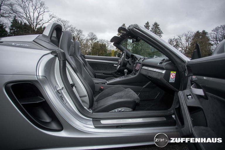 Porsche 718 Spyder