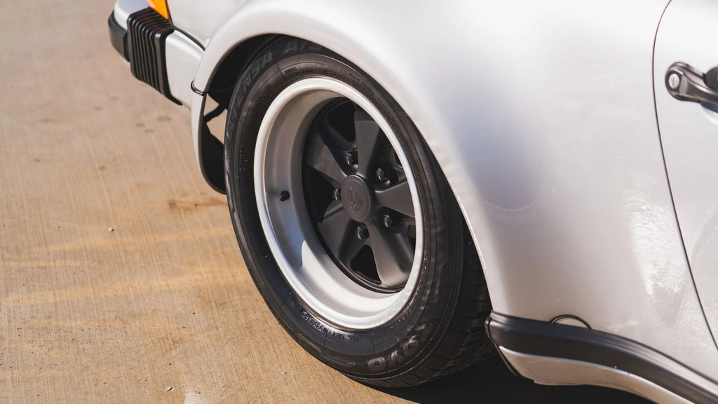 Porsche 911 Turbo 3.0