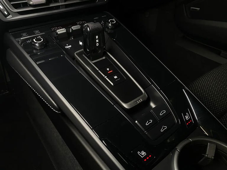 Porsche 992 Carrera T