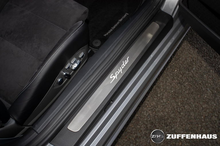 Porsche 718 Spyder