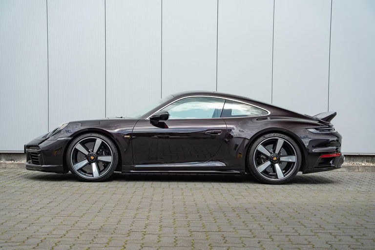 Porsche 992 Sport Classic