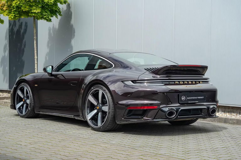 Porsche 992 Sport Classic