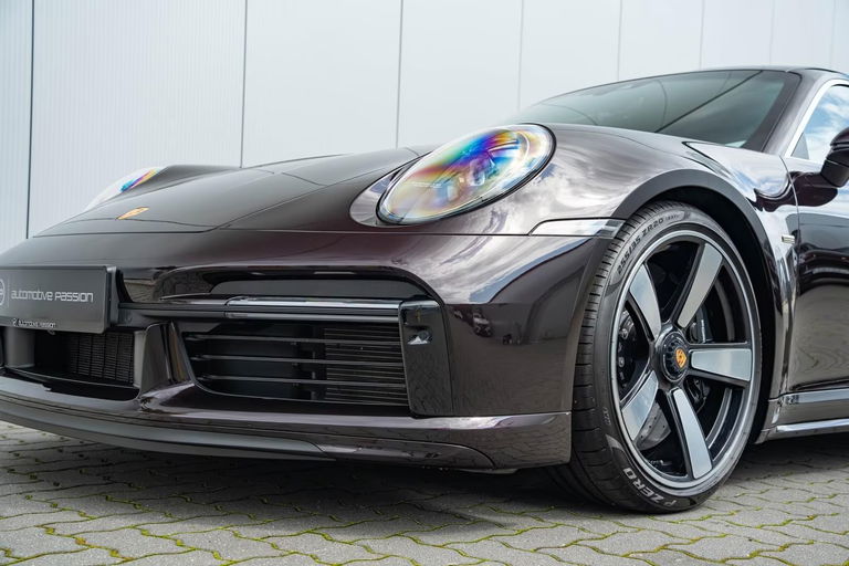 Porsche 992 Sport Classic