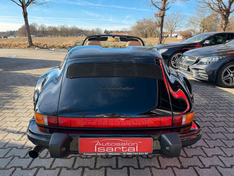Porsche 911 Carrera 3.2 Speedster