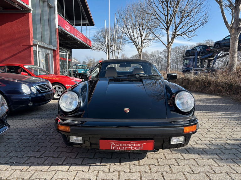 Porsche 911 Carrera 3.2 Speedster