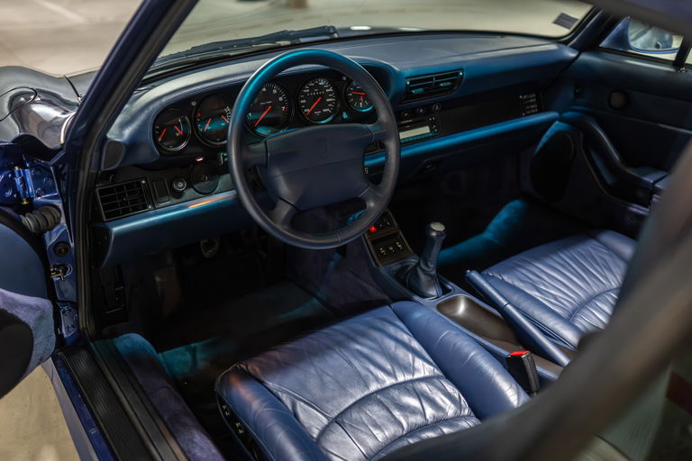 Porsche 993 Carrera 4S