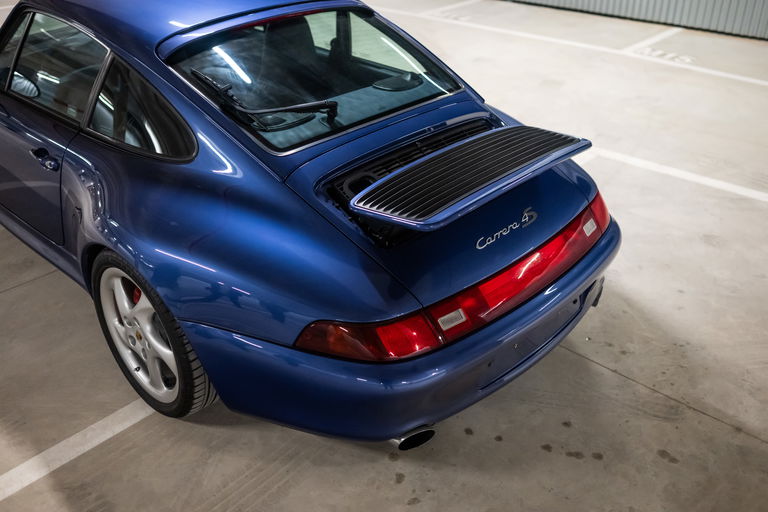 Porsche 993 Carrera 4S