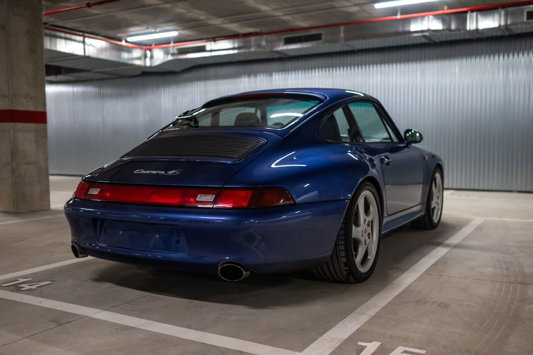 Porsche 993 Carrera 4S