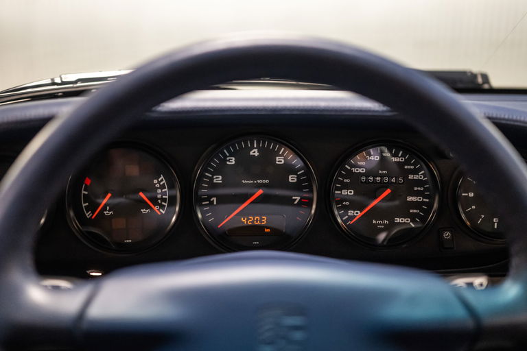 Porsche 993 Carrera 4S