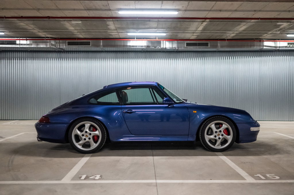 Porsche 993 Carrera 4S