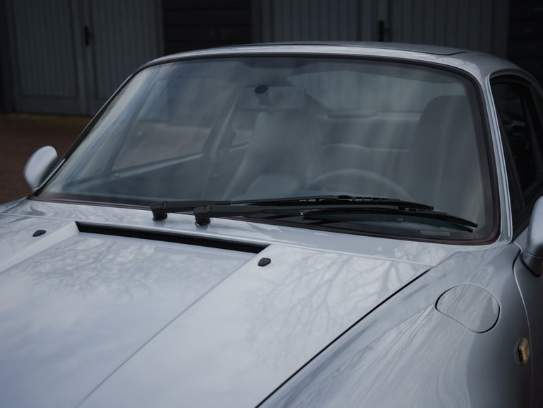 Porsche 993 Carrera 4