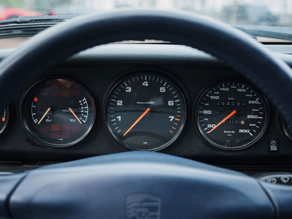 Porsche 993 Carrera 4