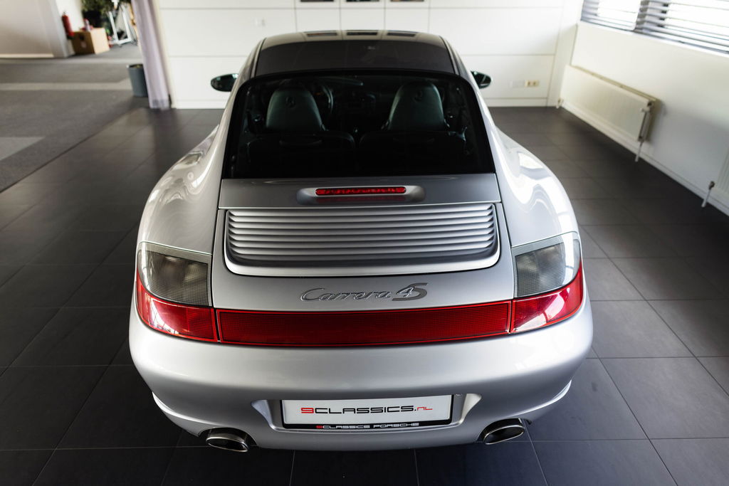 Porsche 996 Carrera 4S