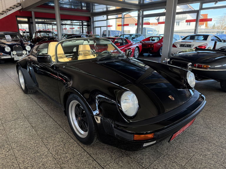 Porsche 911 Carrera 3.2 Speedster