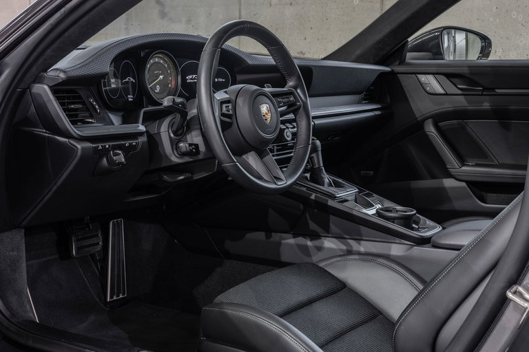 Porsche 992 GT3 Touring