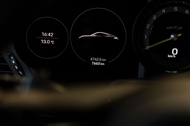 Porsche 992 GT3 Touring