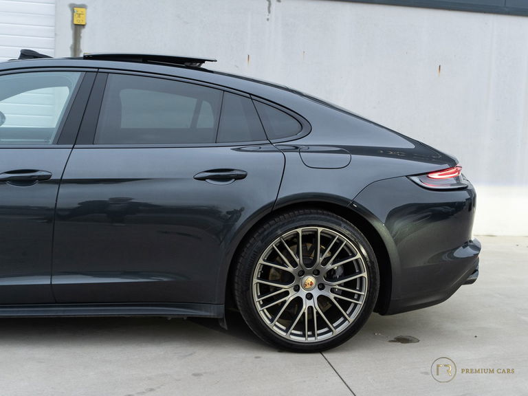 Porsche Panamera 4 E-Hybrid