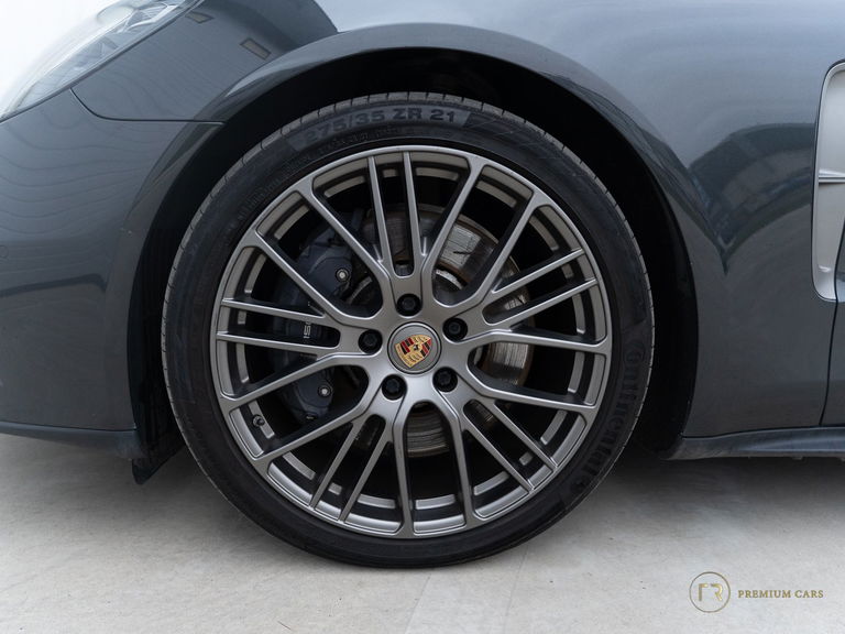 Porsche Panamera 4 E-Hybrid