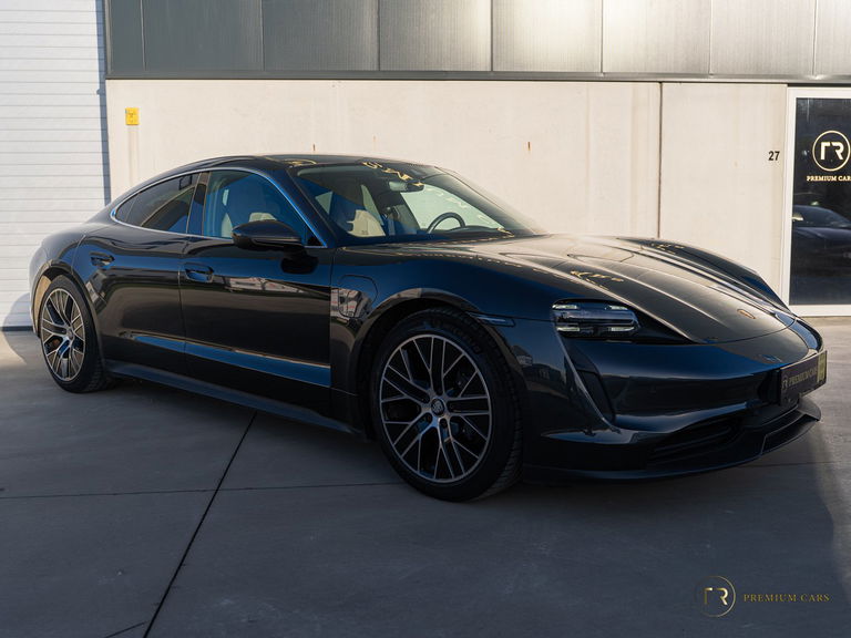 Porsche Taycan