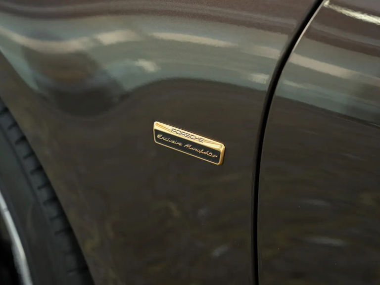 Porsche 992 Sport Classic