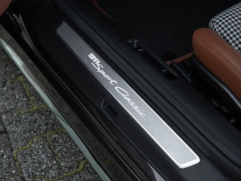 Porsche 992 Sport Classic