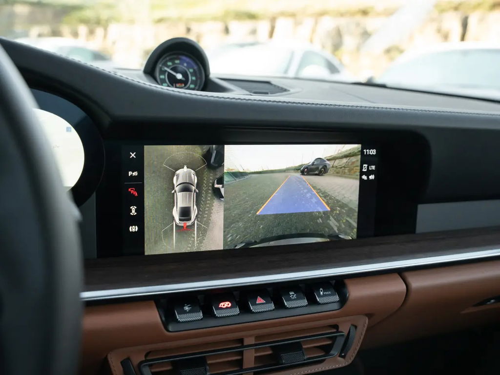 Porsche 992 Sport Classic