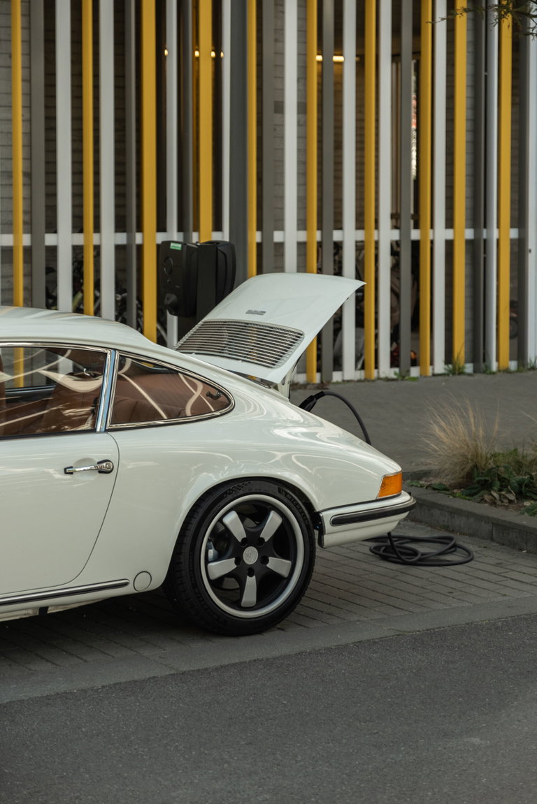 Porsche 911 Electric
