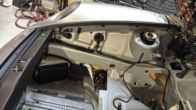 Porsche 993 Carrera 4S