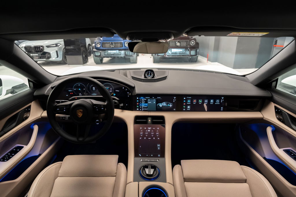 Porsche Taycan 4S