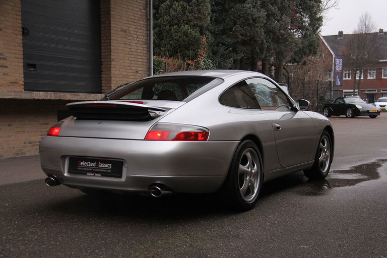Porsche 996 Carrera