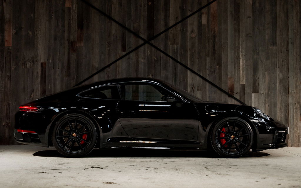Porsche 992 Carrera 4S