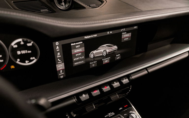 Porsche 992 Carrera 4S