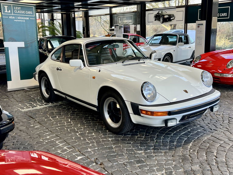 Porsche 911 SC