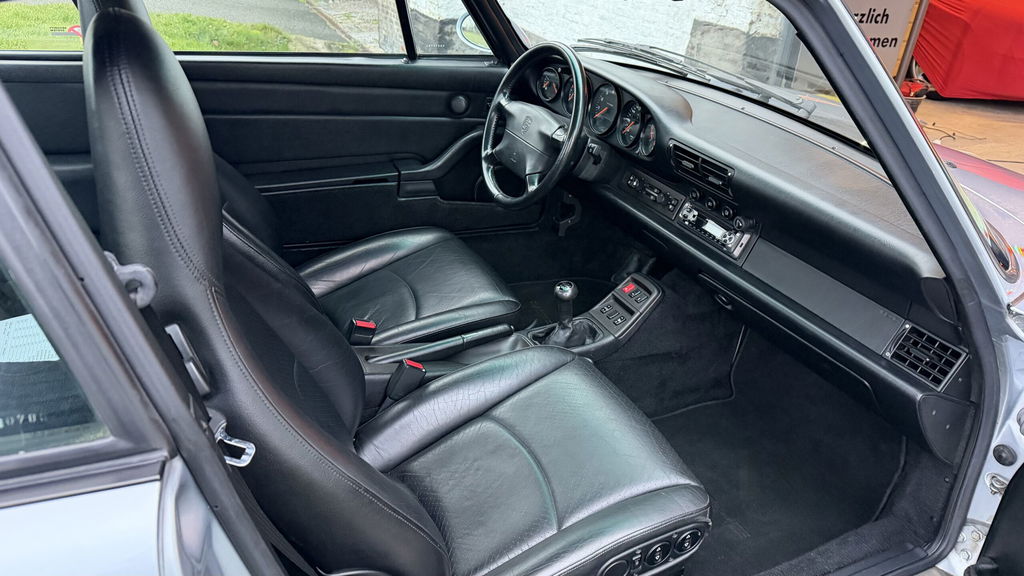Porsche 993 Carrera